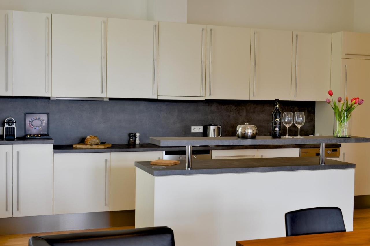 Kolonada Luxury 3 Bedroom Apartment Manes 마리안스케 라즈네 외부 사진